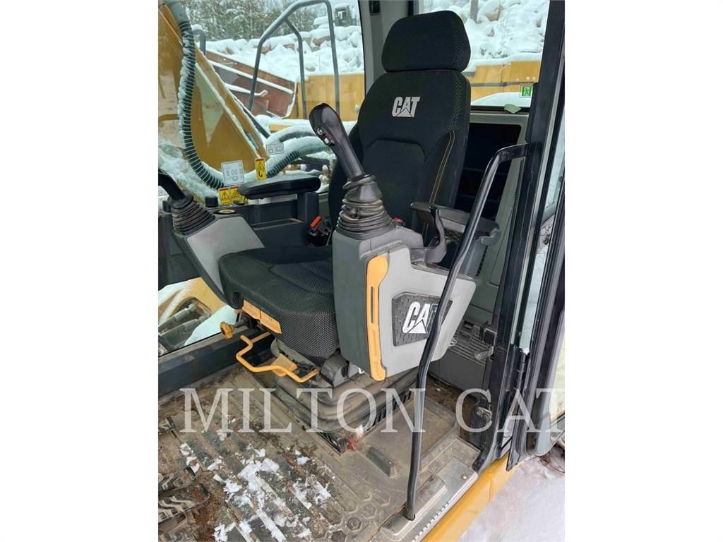 CAT 32607 Paletli ekskavatörler