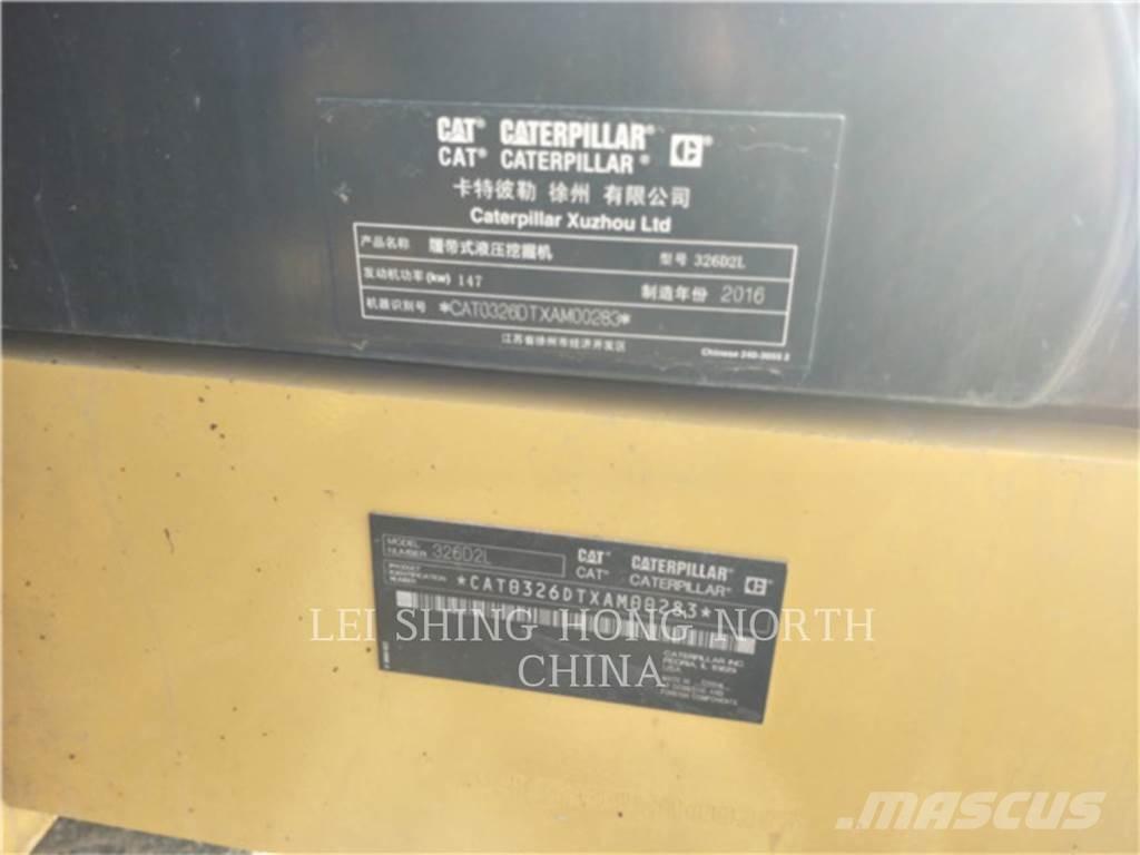 CAT 326D2L Paletli ekskavatörler