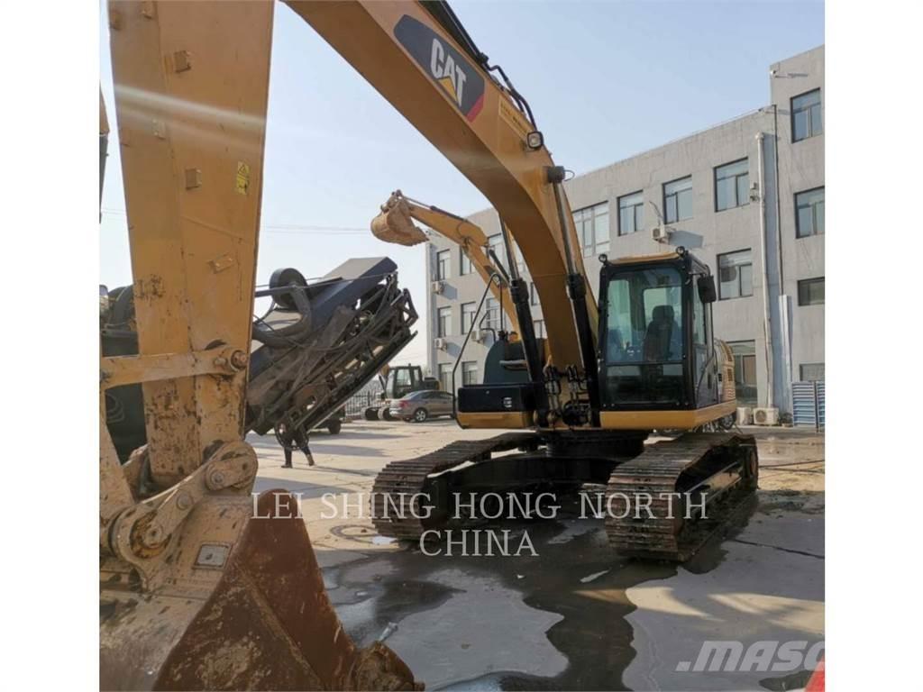 CAT 326D2L Paletli ekskavatörler