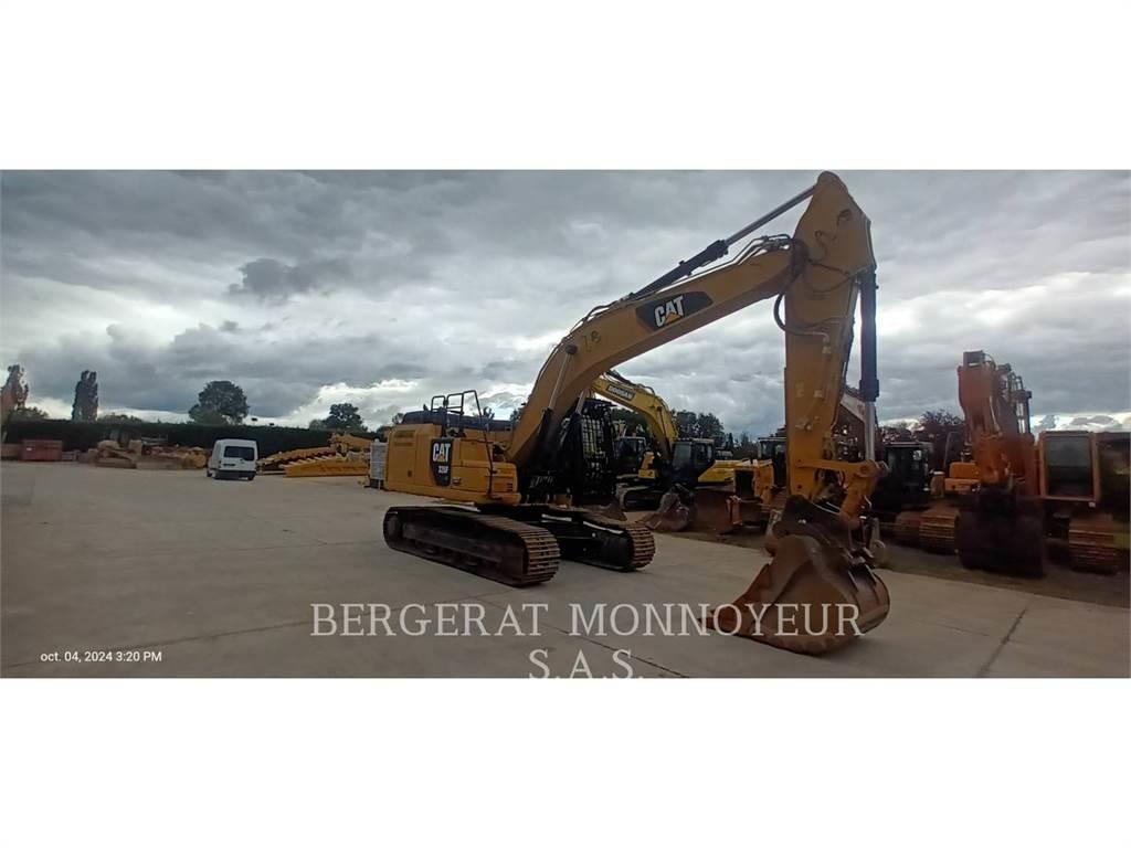 CAT 326F Paletli ekskavatörler