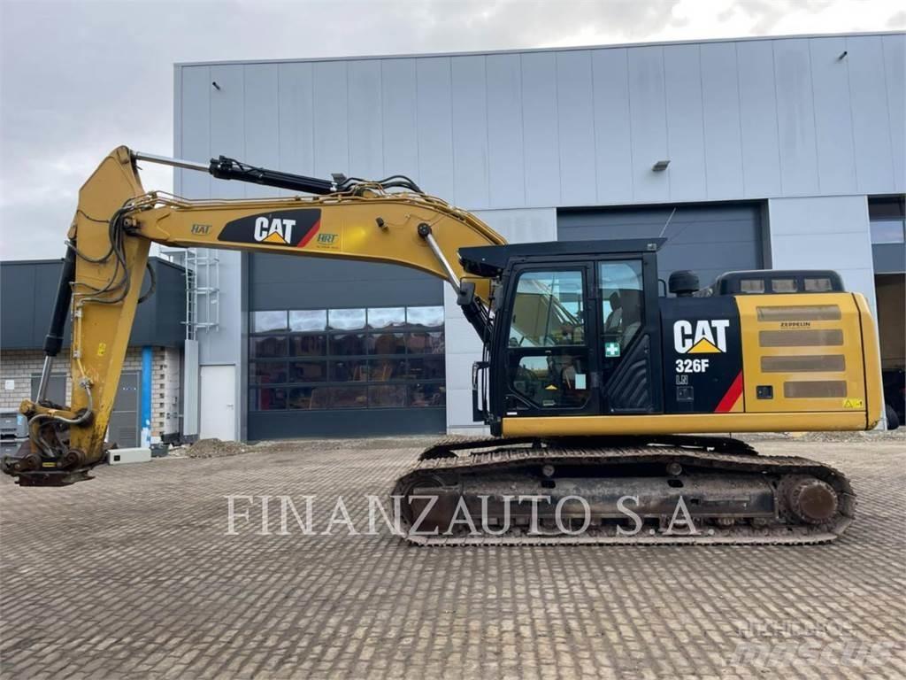 CAT 326F Paletli ekskavatörler