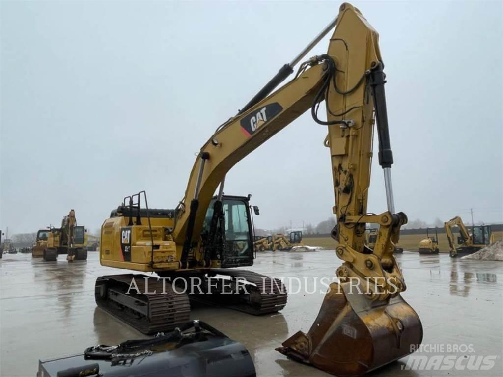 CAT 326FL Paletli ekskavatörler