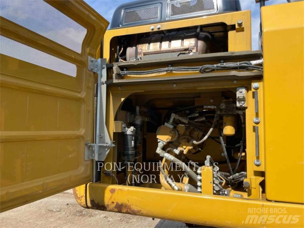 CAT 326FL Paletli ekskavatörler