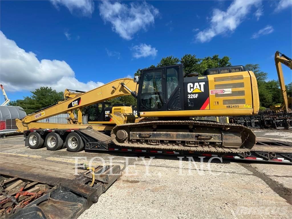 CAT 326FL Paletli ekskavatörler