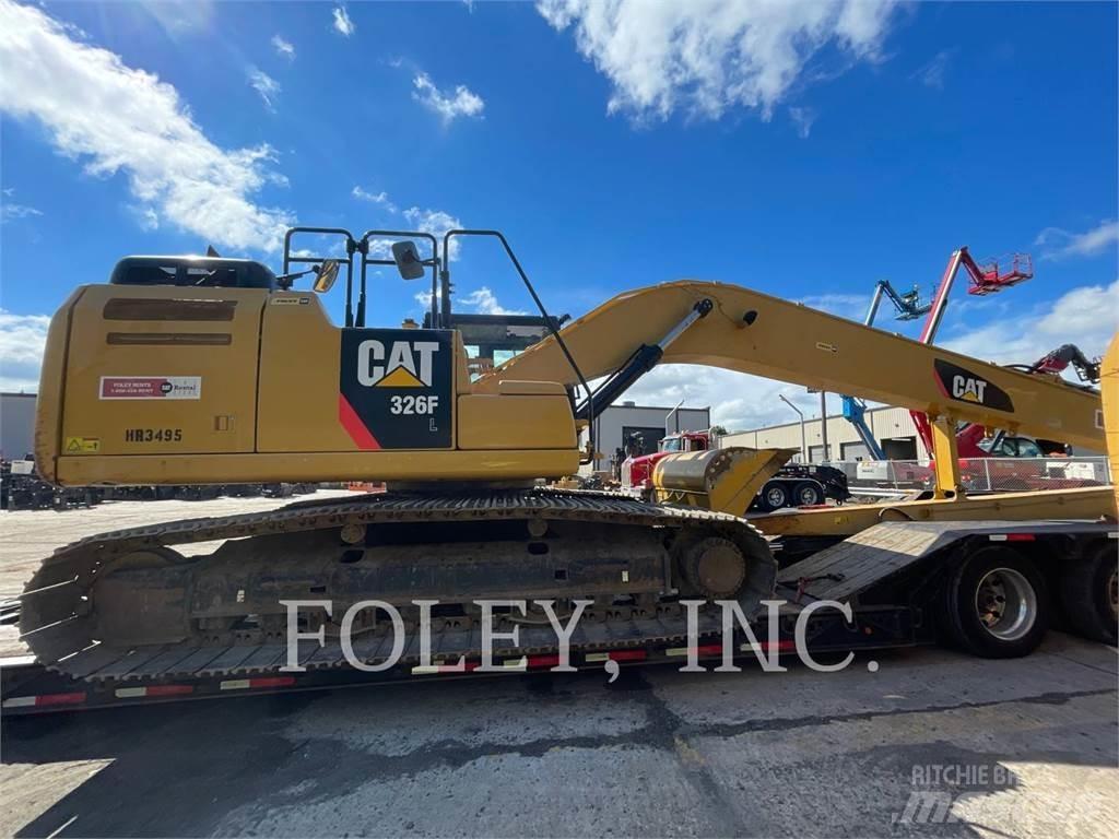 CAT 326FL Paletli ekskavatörler