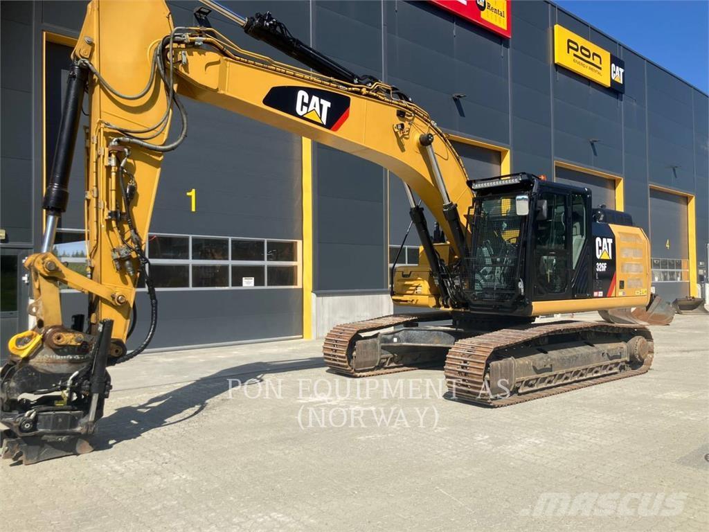 CAT 326FL Paletli ekskavatörler