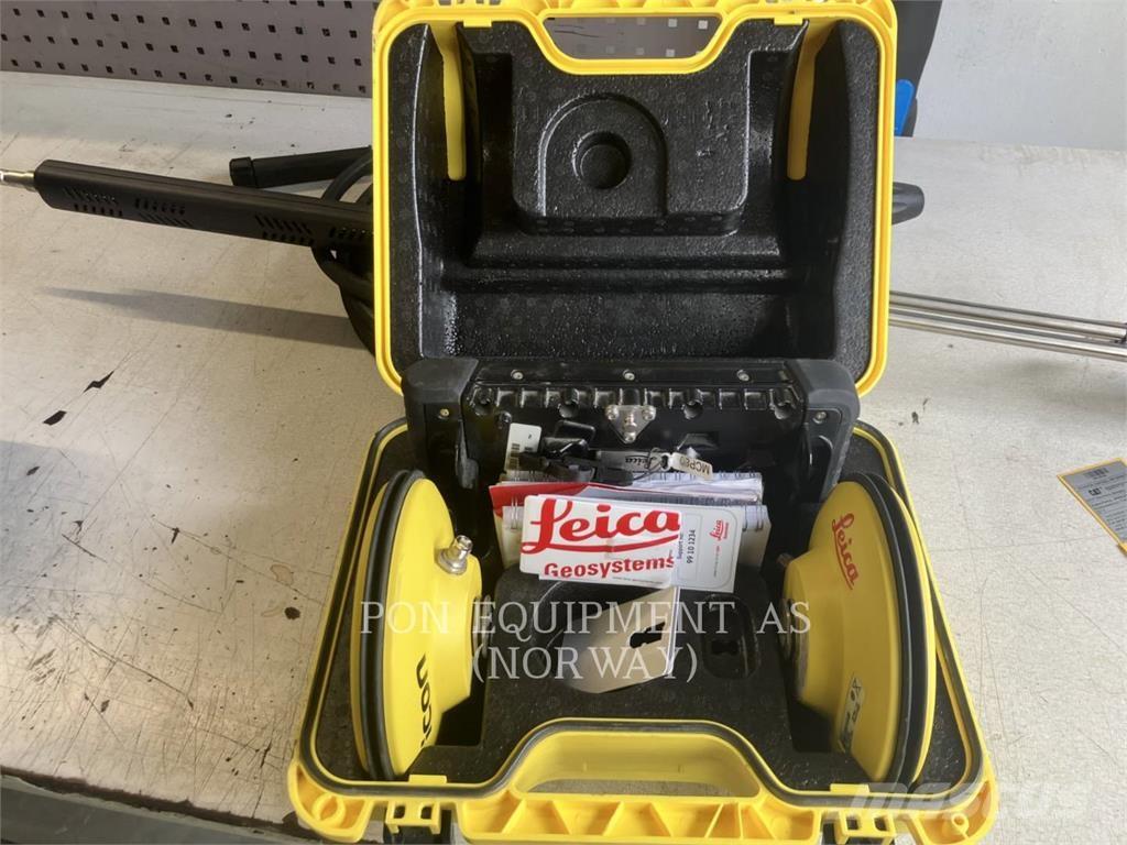 CAT 326FL Paletli ekskavatörler