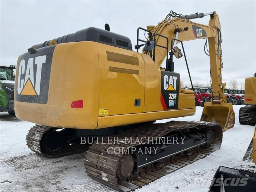 CAT 326FL Paletli ekskavatörler