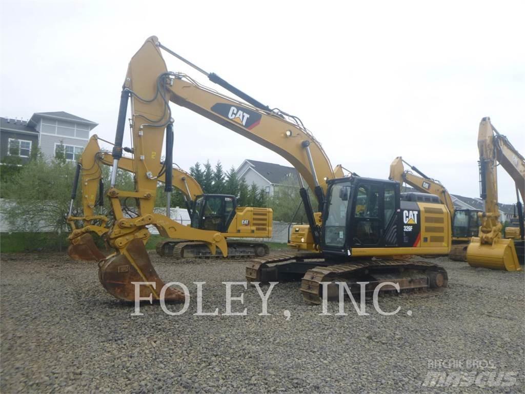 CAT 326FL Paletli ekskavatörler