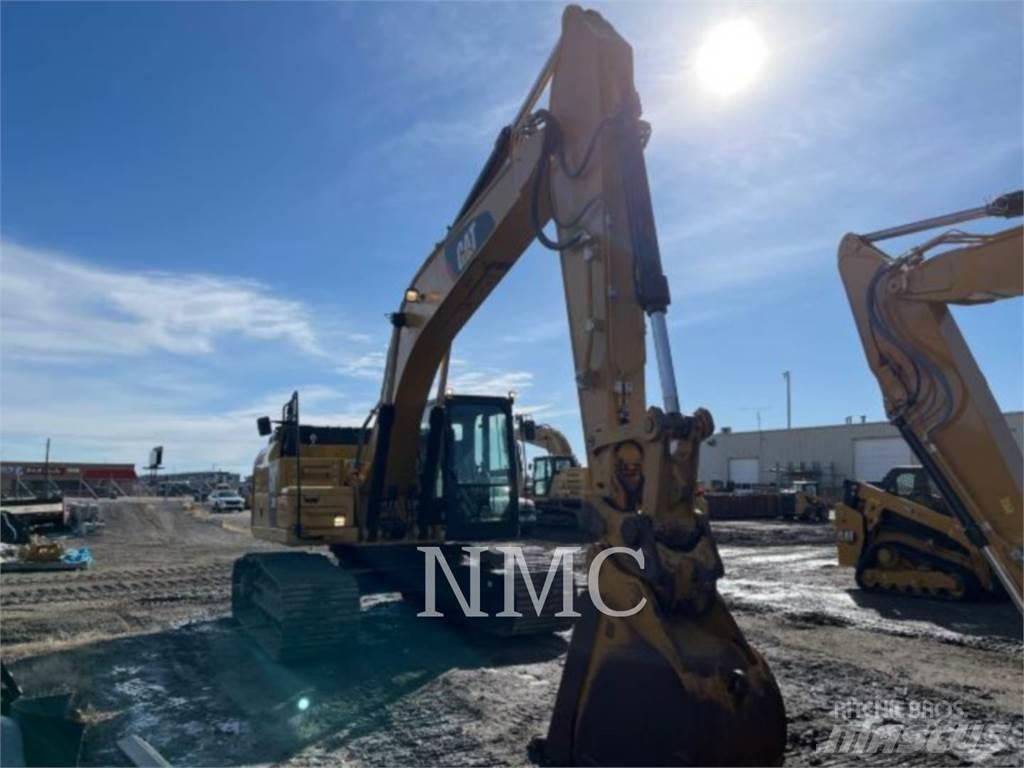 CAT 326FL Paletli ekskavatörler