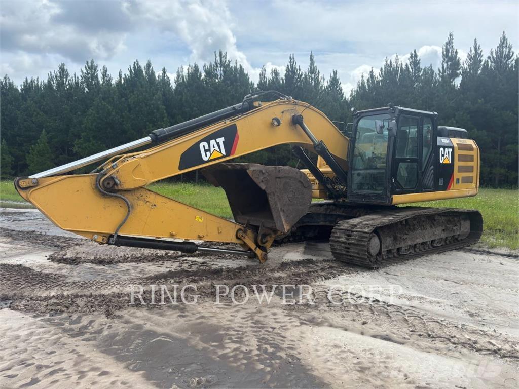 CAT 326FL Paletli ekskavatörler