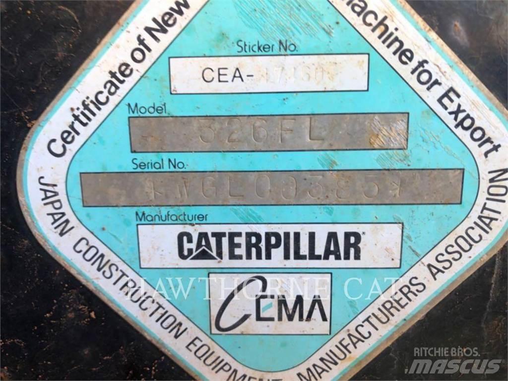 CAT 326FL Paletli ekskavatörler