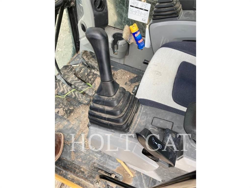 CAT 326FL Paletli ekskavatörler
