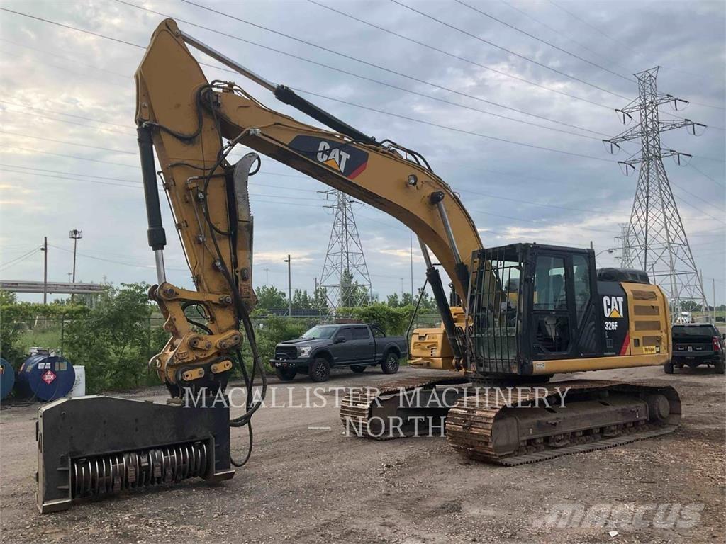 CAT 326FL PTQ Paletli ekskavatörler