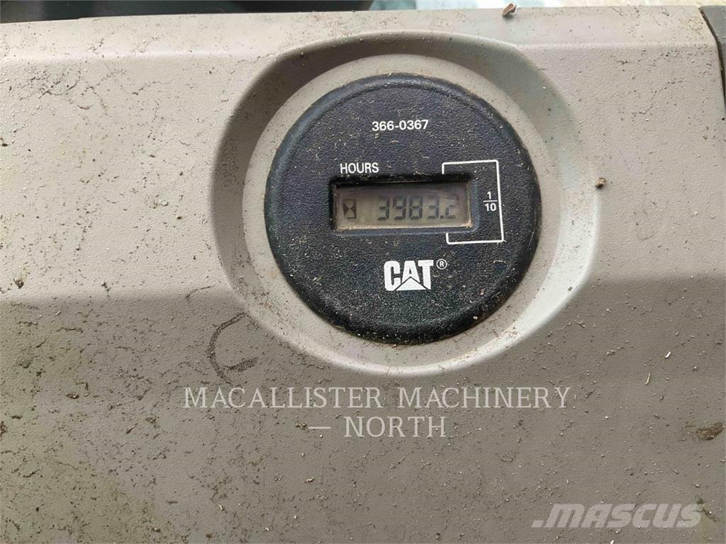 CAT 326FL PTQ Paletli ekskavatörler