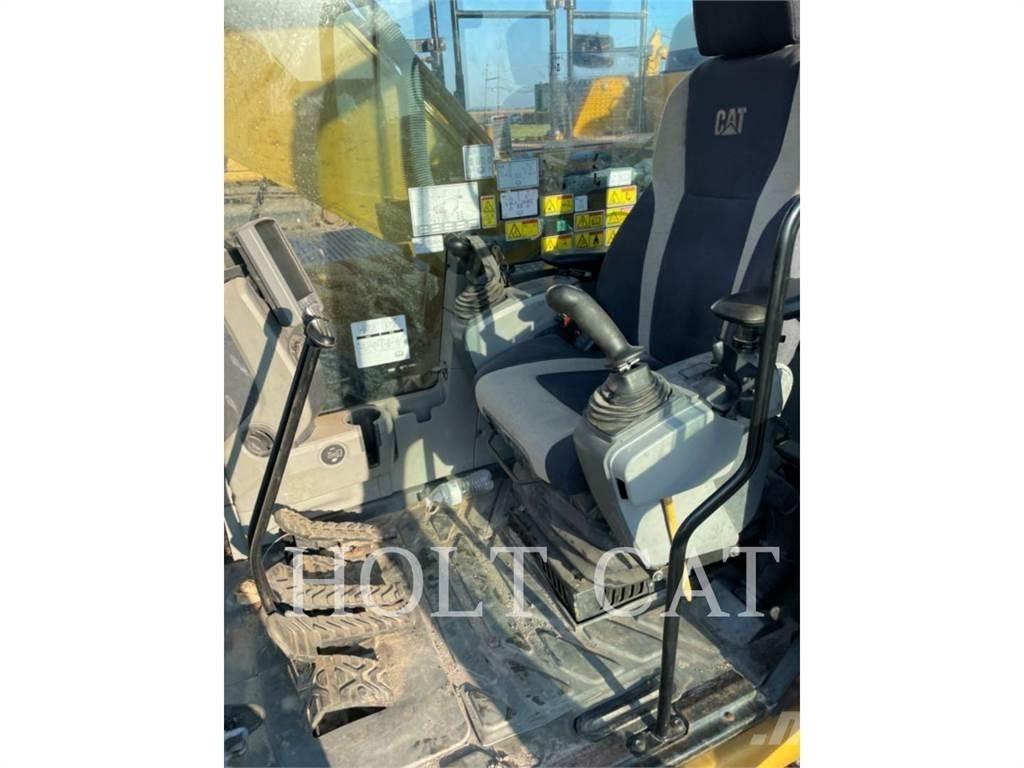 CAT 326FL TC Paletli ekskavatörler
