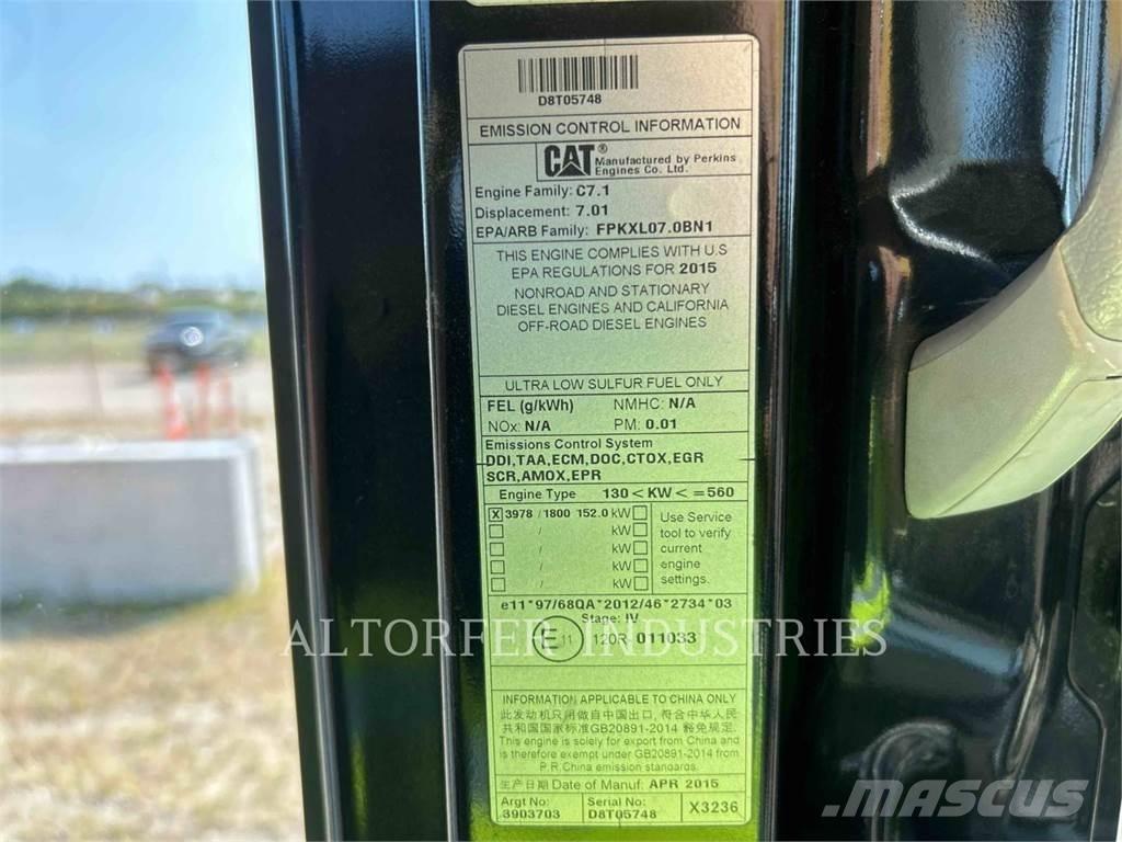 CAT 326FL TH Paletli ekskavatörler