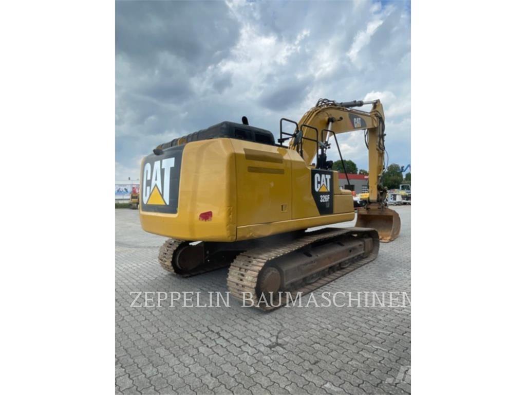 CAT 326FLN Paletli ekskavatörler