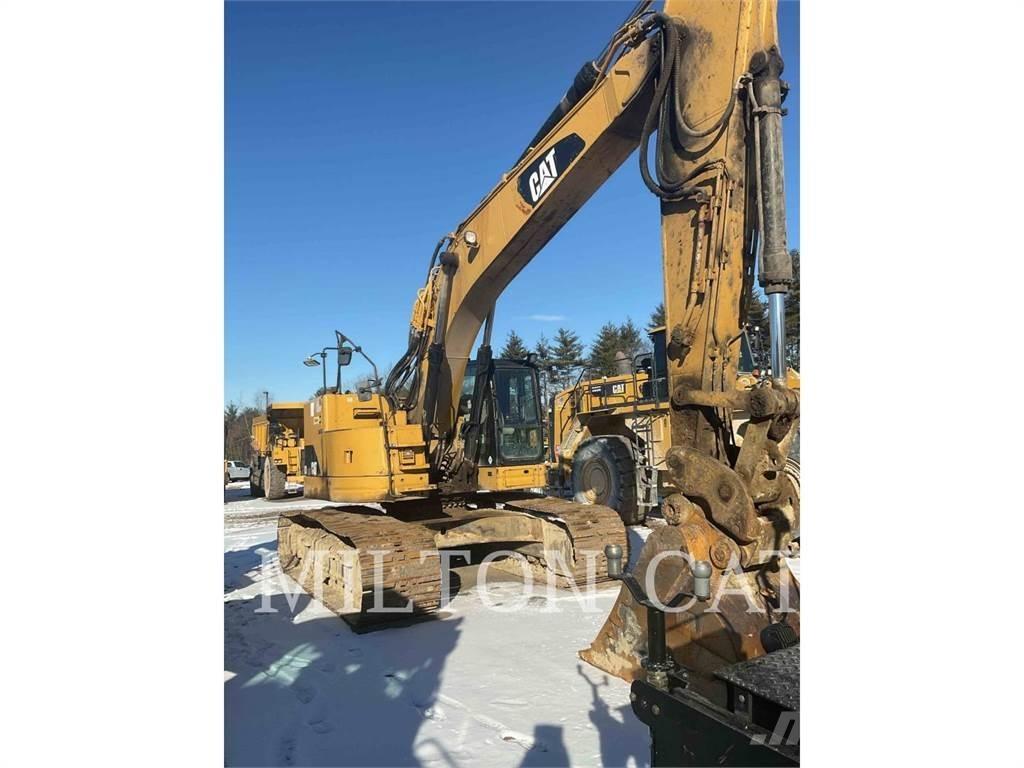 CAT 328D L CR Paletli ekskavatörler