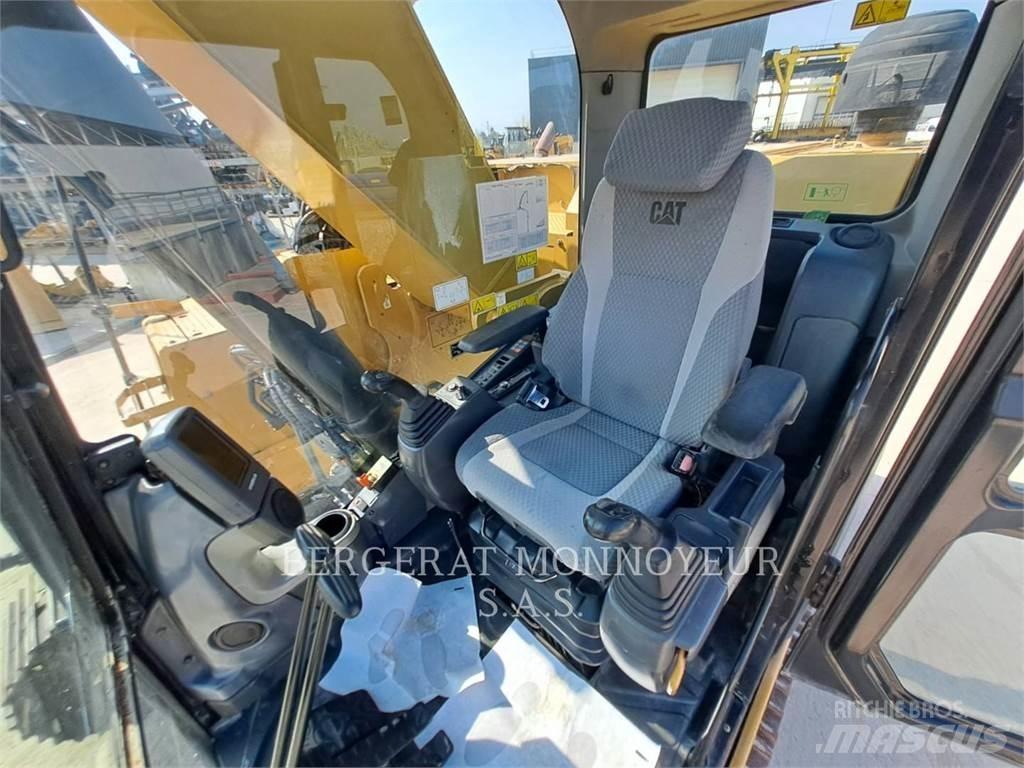 CAT 328DLCR Paletli ekskavatörler