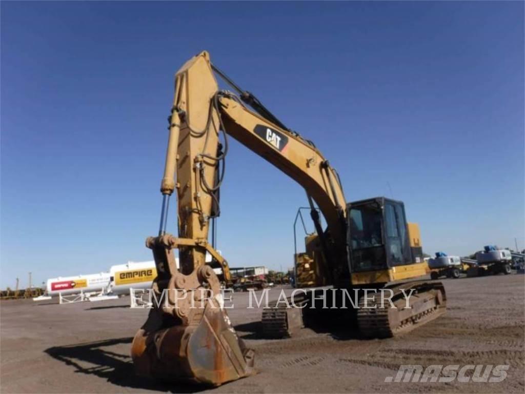 CAT 328DLCR Paletli ekskavatörler