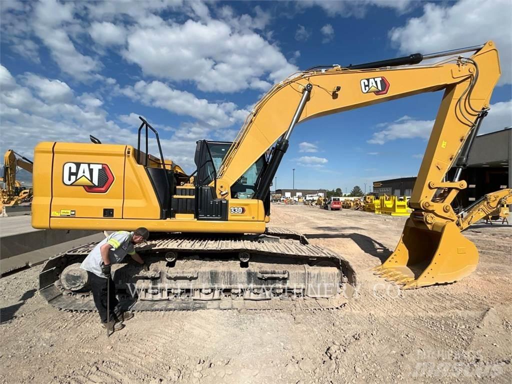 CAT 330 Paletli ekskavatörler