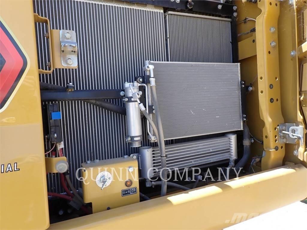 CAT 330 Paletli ekskavatörler