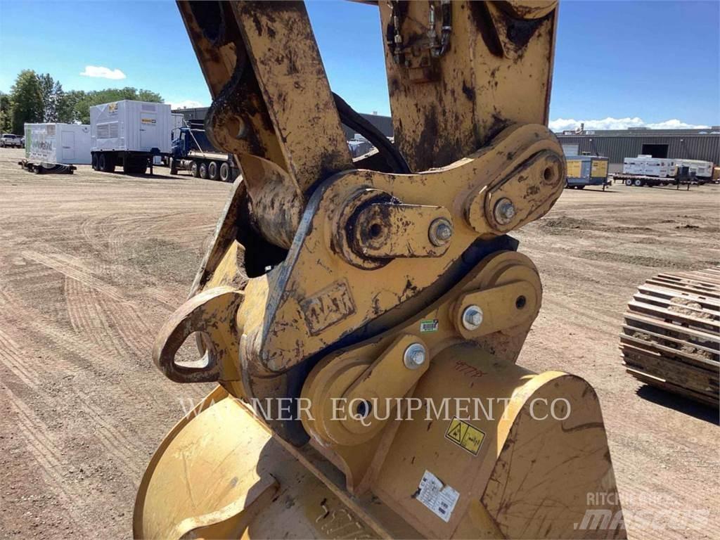 CAT 330 Paletli ekskavatörler