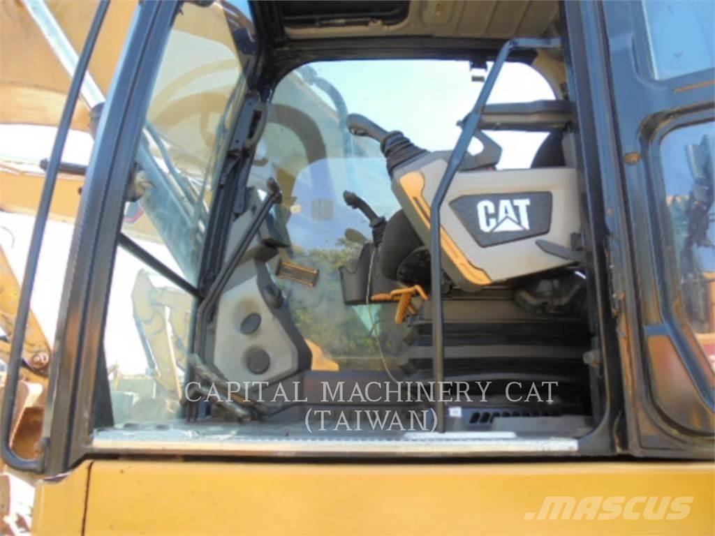 CAT 330-07 Paletli ekskavatörler