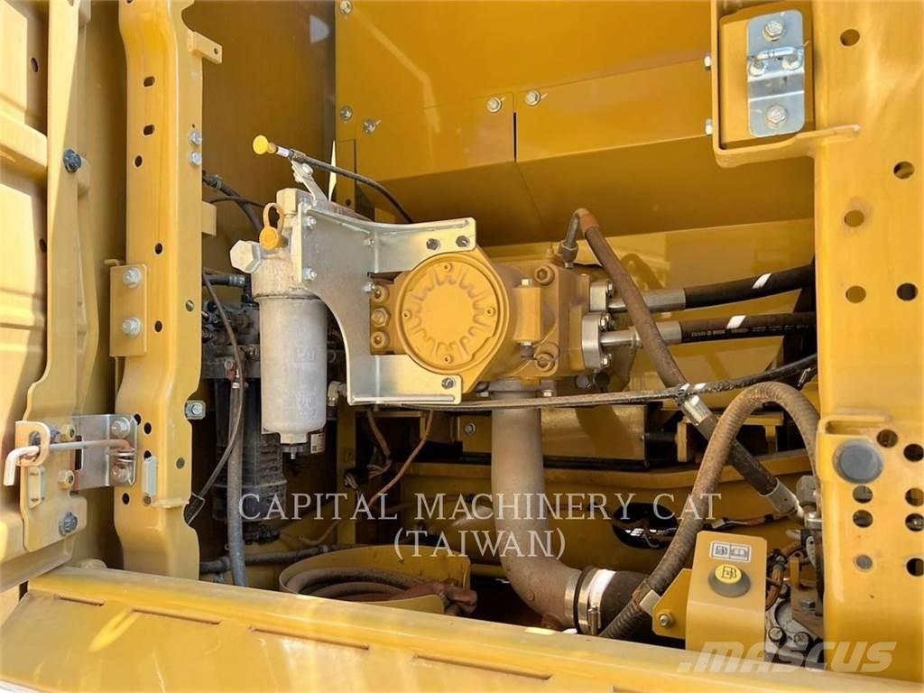 CAT 330-07 Paletli ekskavatörler
