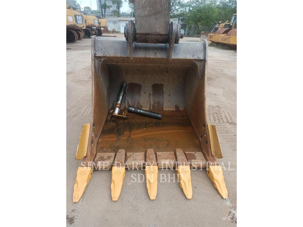 CAT 330-07GC Paletli ekskavatörler