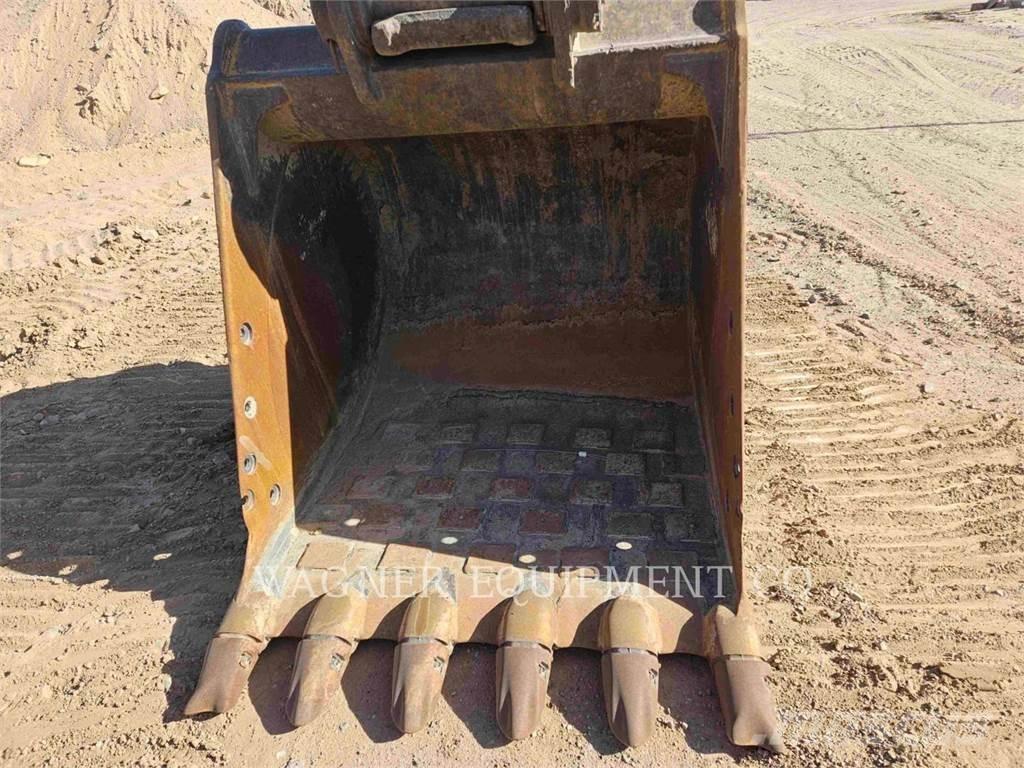 CAT 330CL Paletli ekskavatörler