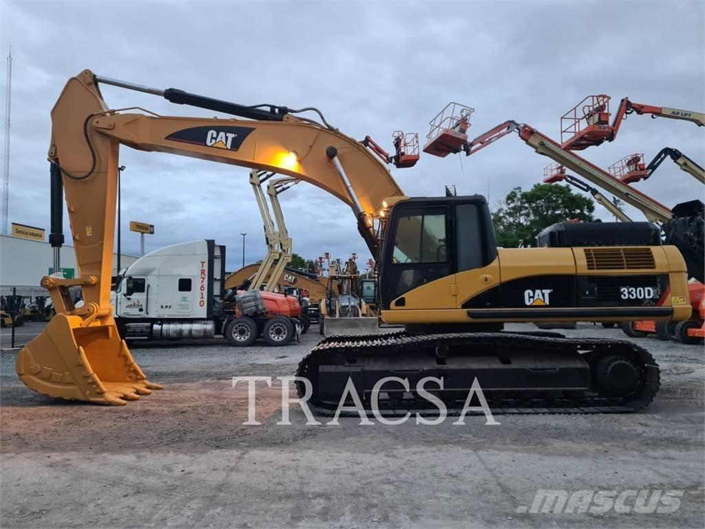 CAT 330D Paletli ekskavatörler