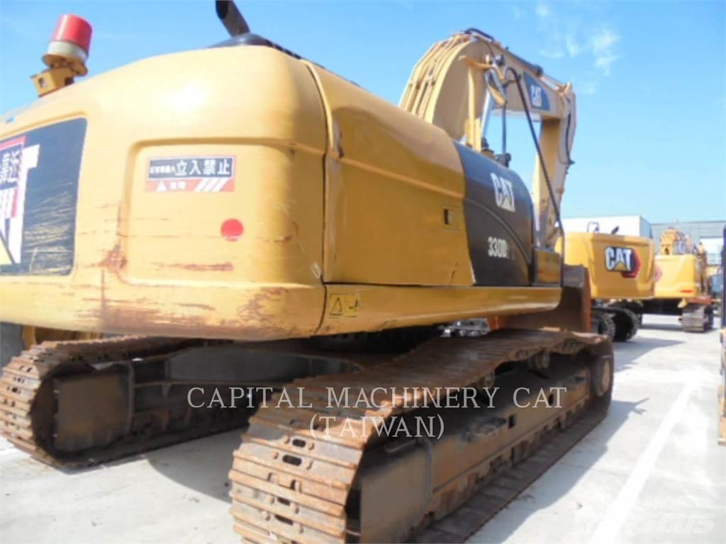 CAT 330D2L Paletli ekskavatörler