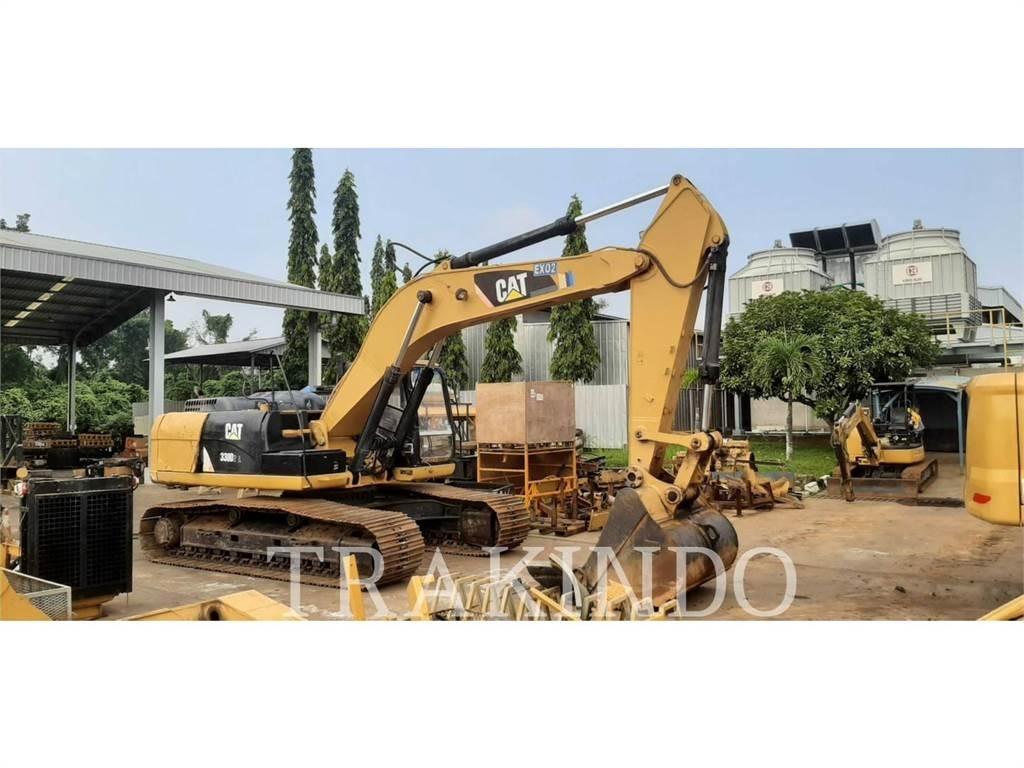 CAT 330D2L Paletli ekskavatörler