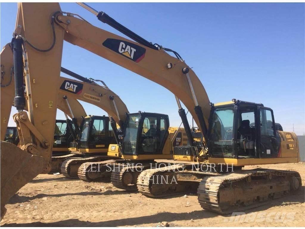 CAT 330D2L Paletli ekskavatörler