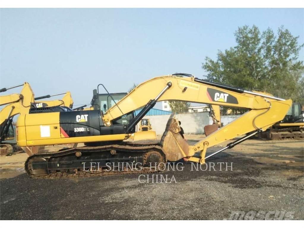 CAT 330D2L Paletli ekskavatörler