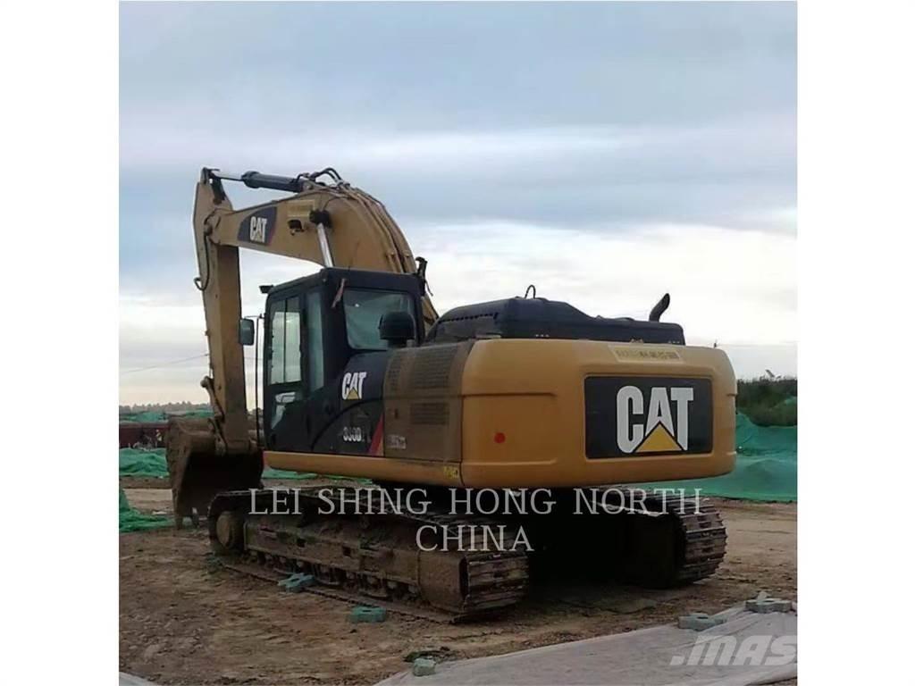 CAT 330D2L Paletli ekskavatörler
