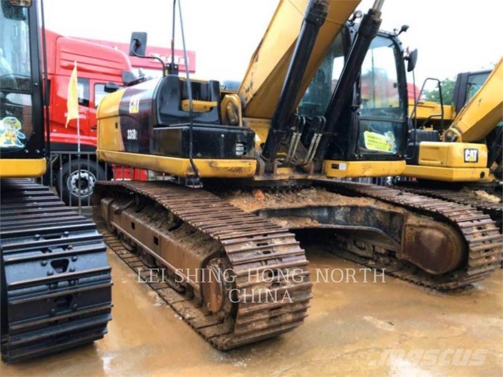 CAT 330D2L Paletli ekskavatörler