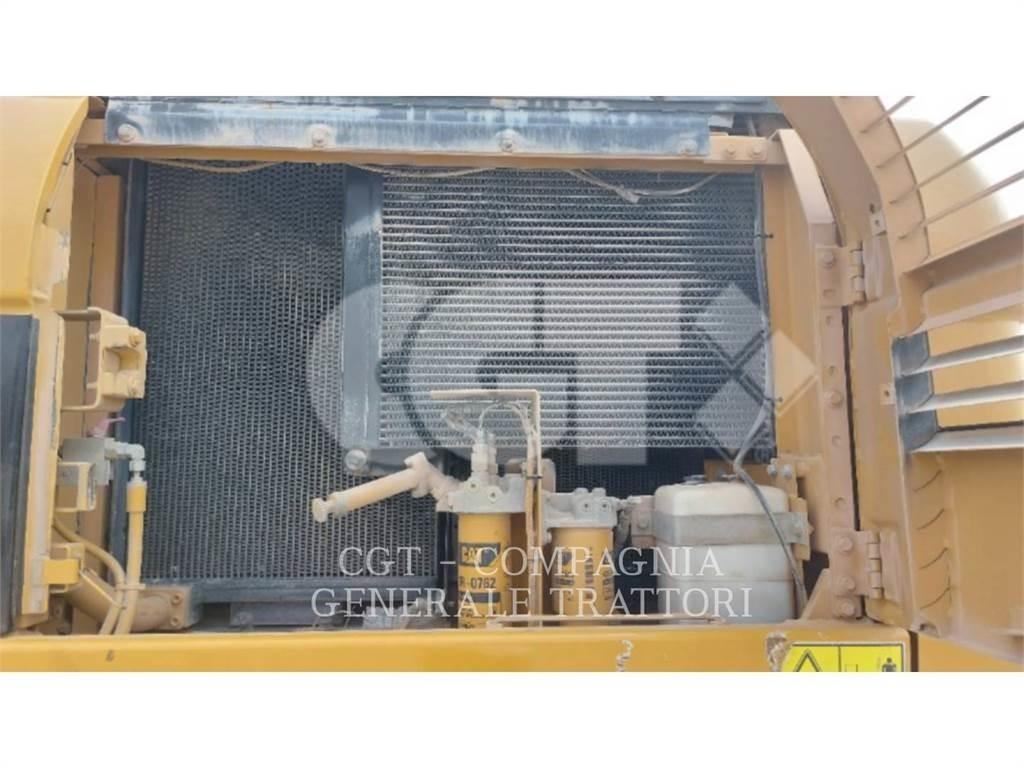 CAT 330DDEM Paletli ekskavatörler