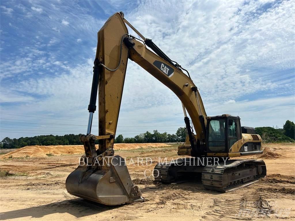 CAT 330DL Paletli ekskavatörler
