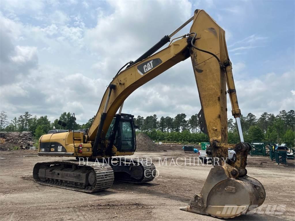 CAT 330DL Paletli ekskavatörler