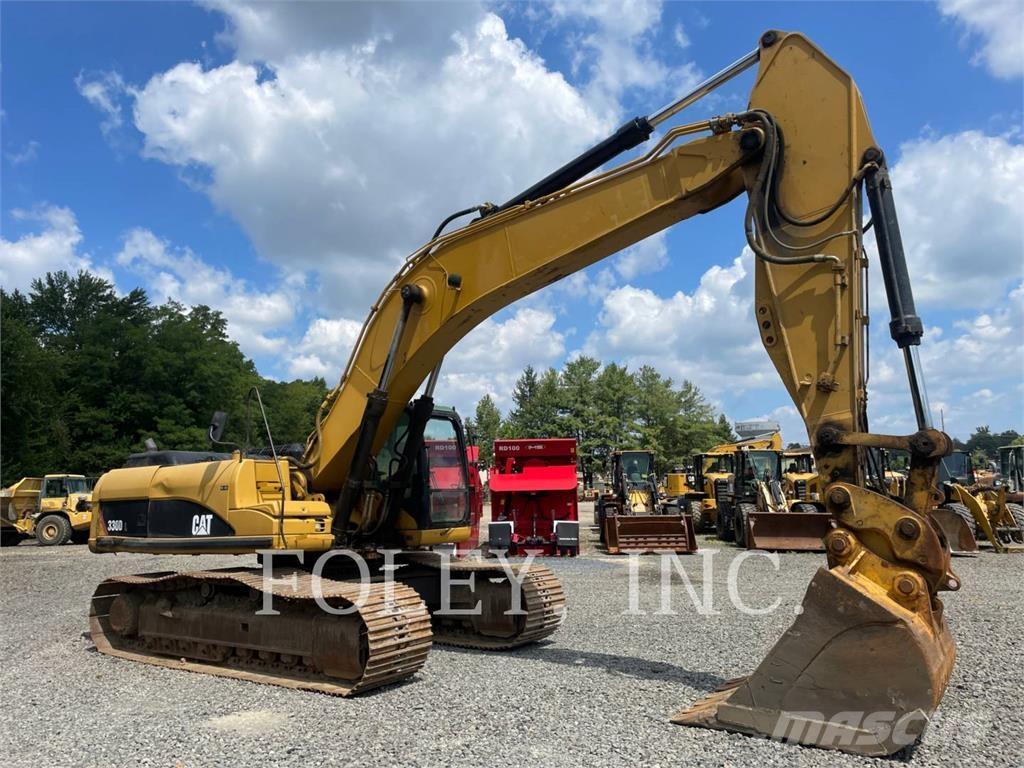 CAT 330DL Paletli ekskavatörler