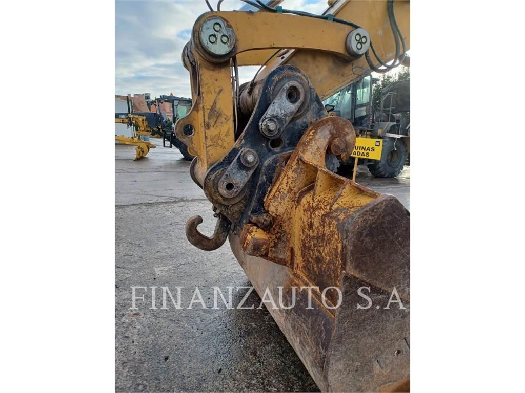 CAT 330DLME Paletli ekskavatörler