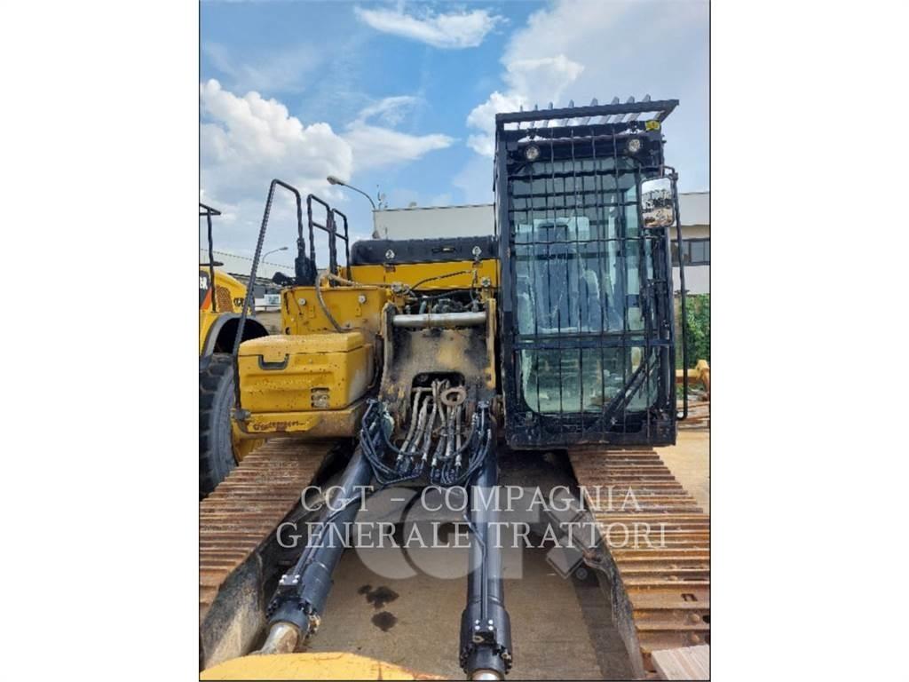CAT 330F Paletli ekskavatörler
