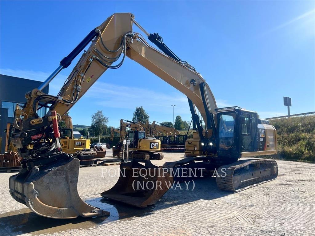 CAT 330FL Paletli ekskavatörler