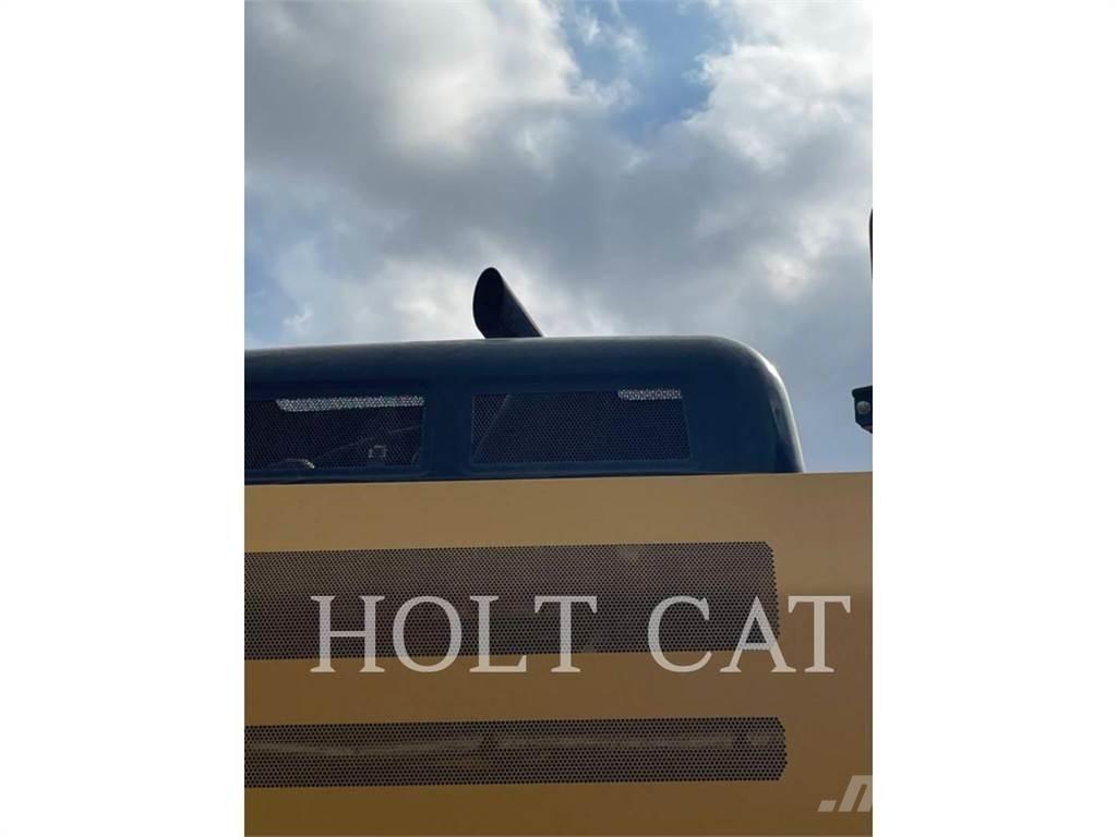 CAT 330FL TC Paletli ekskavatörler