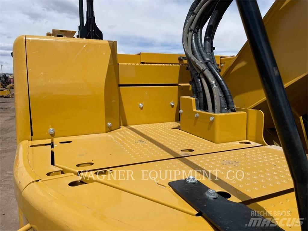 CAT 335 Paletli ekskavatörler
