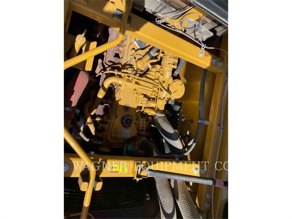 CAT 335FL Paletli ekskavatörler