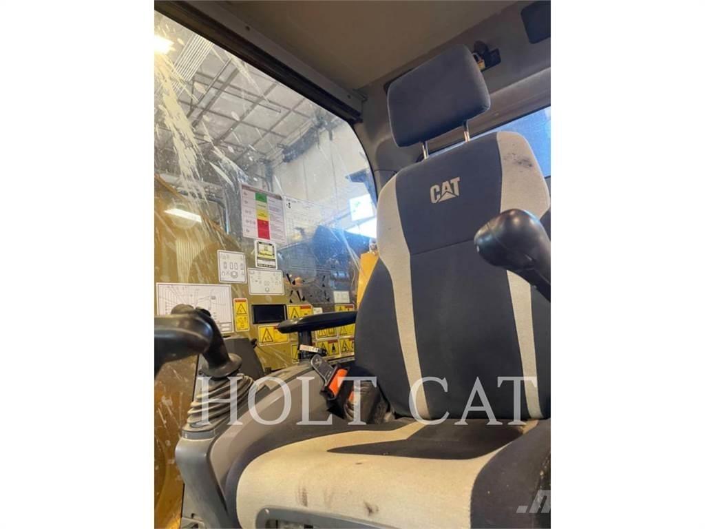 CAT 335FL CR Paletli ekskavatörler